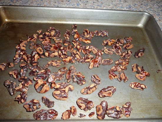 00EasterToastedWalnuts