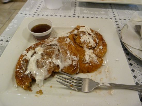 00AdonnasCinnamonRollFrenchToast