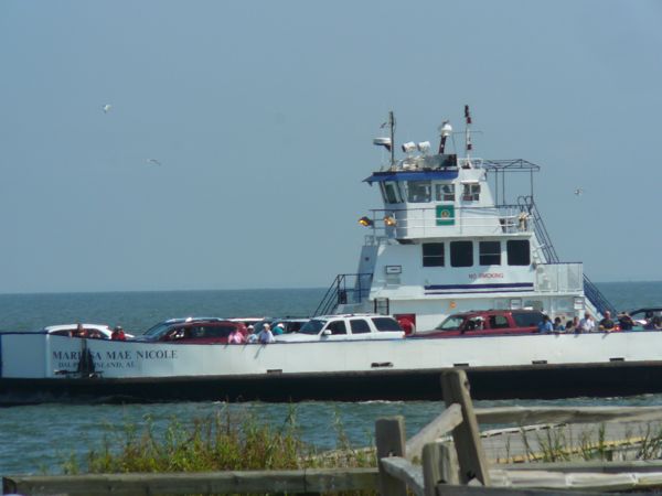 00FtGainesFtMorganCarFerry