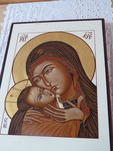 00ChurchMadonnaAndChild