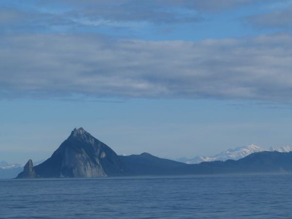 00SnowyAndBarrenPeaks