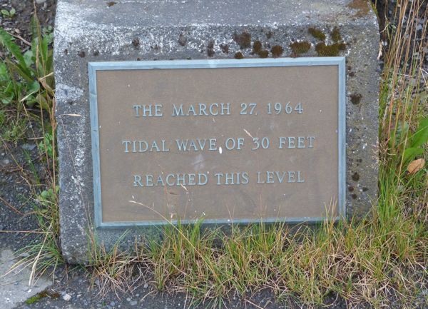 00TidalWaveMarker