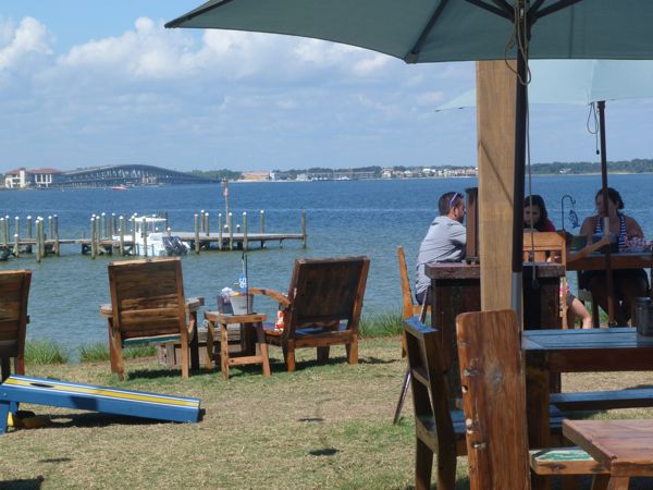 00RFBFOutdoorLoungeArea