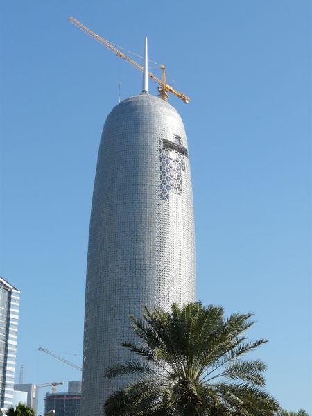 00QSkyscraper