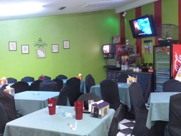 00GreenParrottInterior