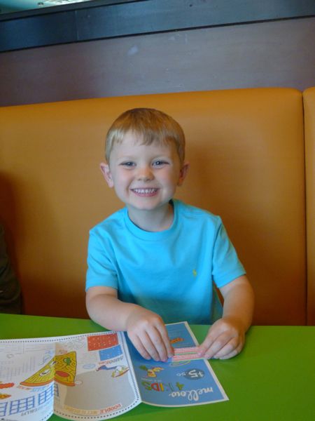 00QuinnMellowMushroom