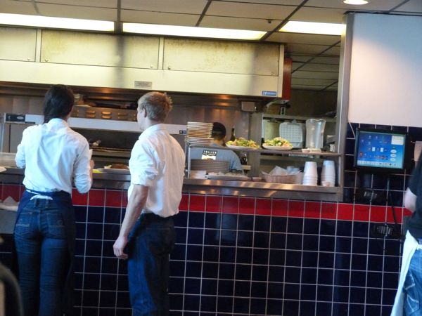 00HangerPickUpOrders