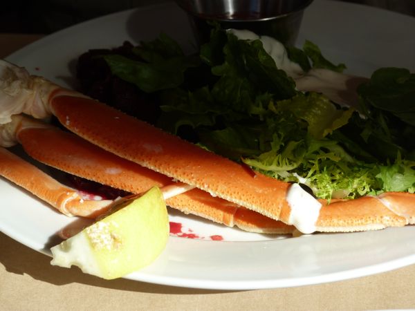 00TheBridgeCrabLegs