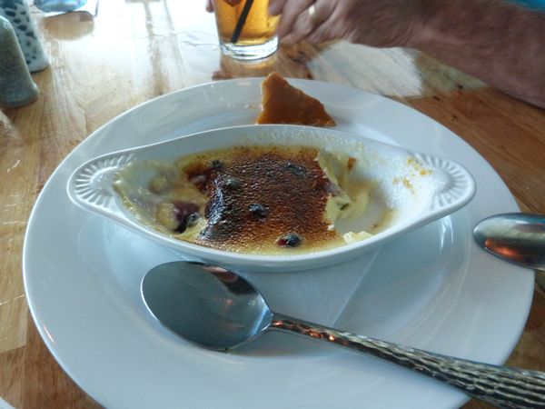 00PotRoastPinotCremeBruleeBlueberries