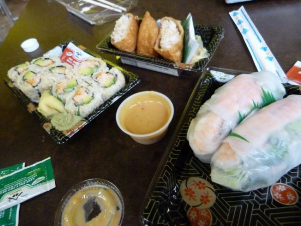 00LunchatWholeFoodsOutsidePhoenix