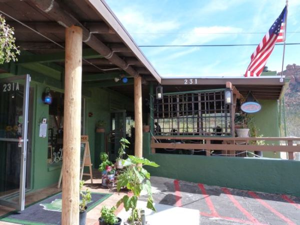 00TheHideawayRestaurant