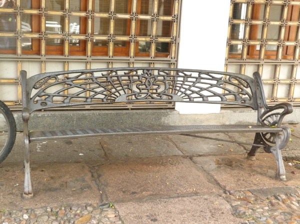 CordobaArtNouveauBench