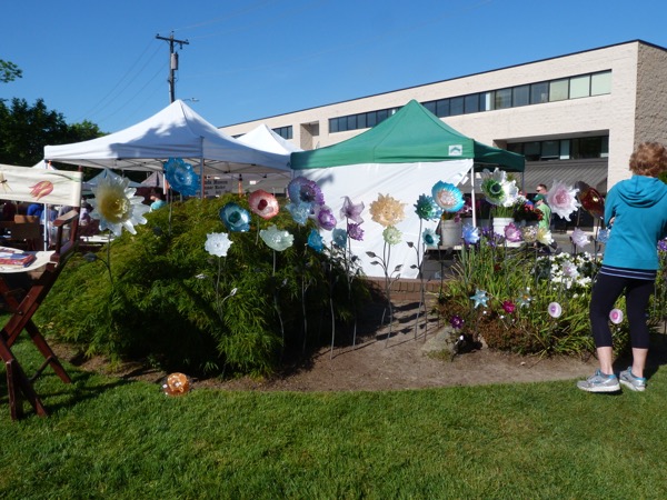 EdmondsMarketGlassFlowers