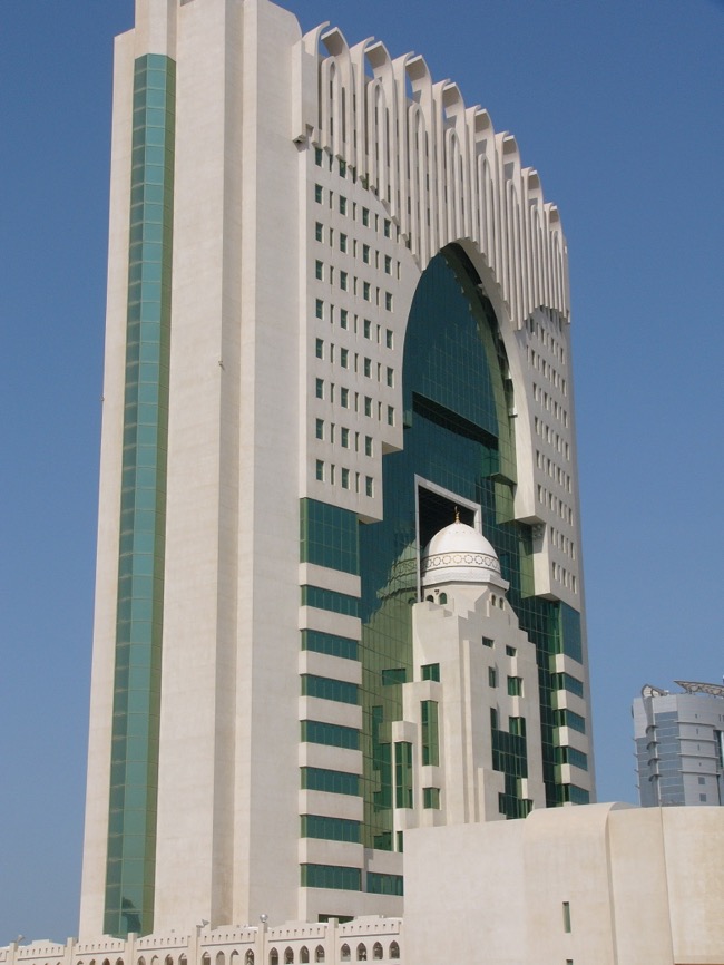 DohaMosqueOfficeBuilding